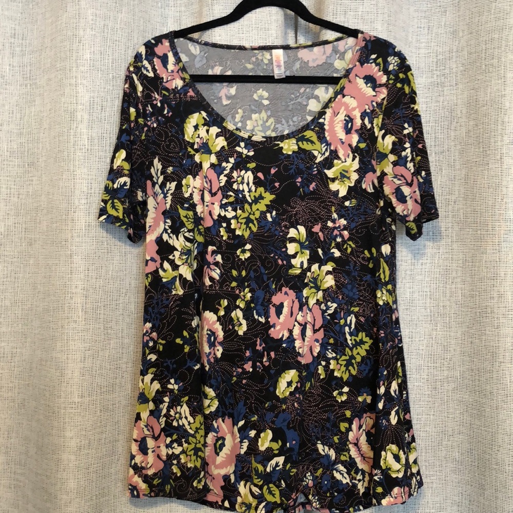 LuLaRoe Perfect Tee